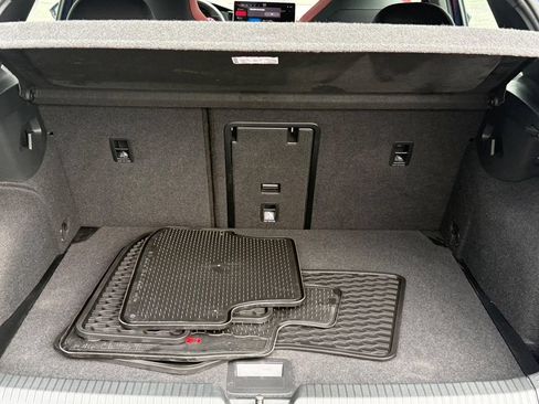 Certified 2025 Volkswagen GTI SE FWD image 5