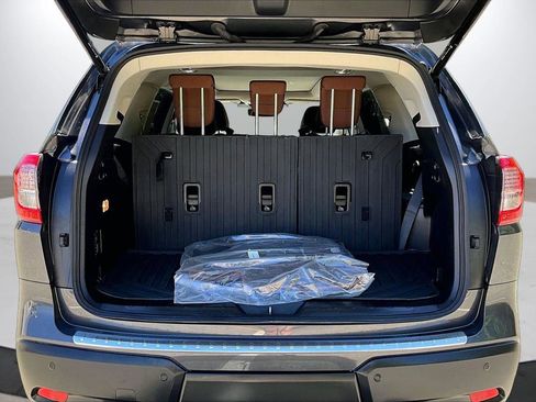 Used 2024 Subaru Ascent Touring AWD/4WD image 27