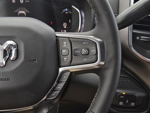 New 2026 RAM 3500 Laramie AWD/4WD image 19