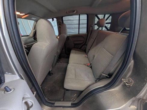 Used 2007 Jeep Liberty Sport AWD/4WD image 23