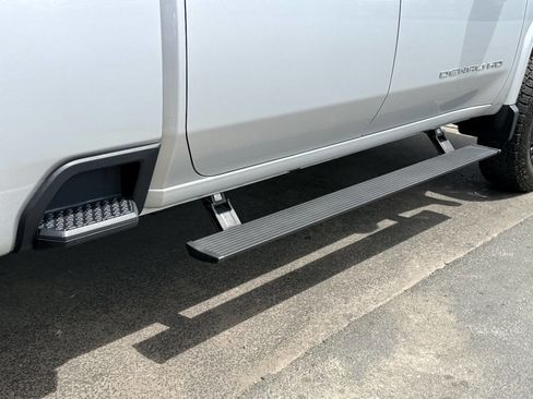 Used 2020 GMC Sierra 2500 Denali w/ Denali Ultimate Package image 16