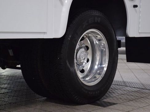 Used 2026 RAM 3500 Tradesman w/ Chrome Appearance Group image 18