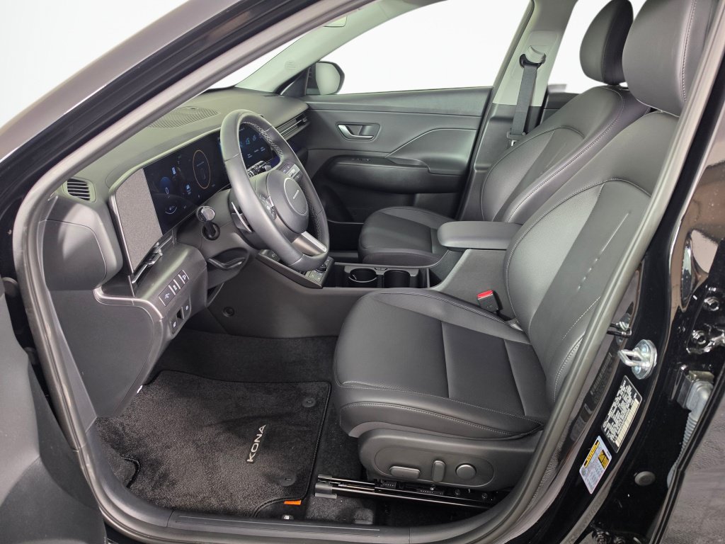 Used 2026 Hyundai Kona Limited AWD/4WD image 29