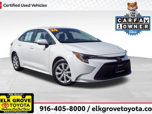 Certified 2024 Toyota Corolla LE image 1