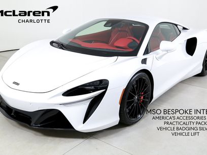 Used 2025 McLaren Artura