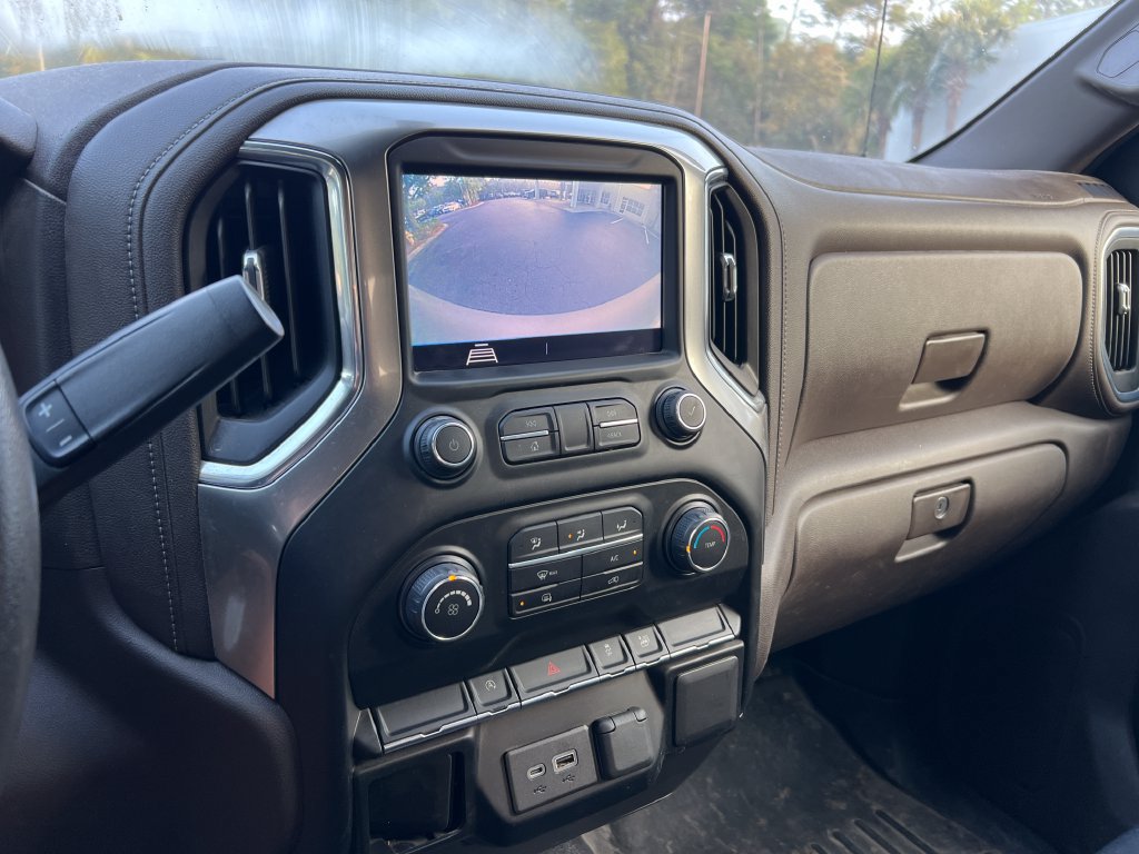 Used 2019 Chevrolet Silverado 1500 LT AWD/4WD image 16