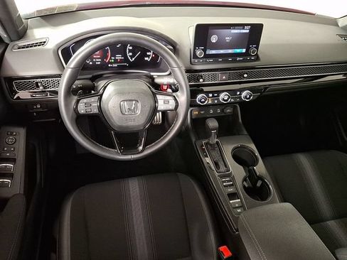 Used 2025 Honda Civic Sport image 2