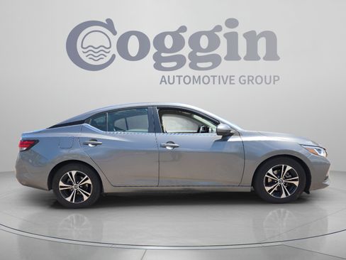 Used 2023 Nissan Sentra SV FWD image 6