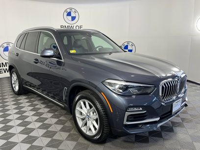 Used 2021 BMW X5 xDrive40i w/ Premium Package 2