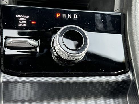 New 2025 Jeep Grand Cherokee Limited image 32