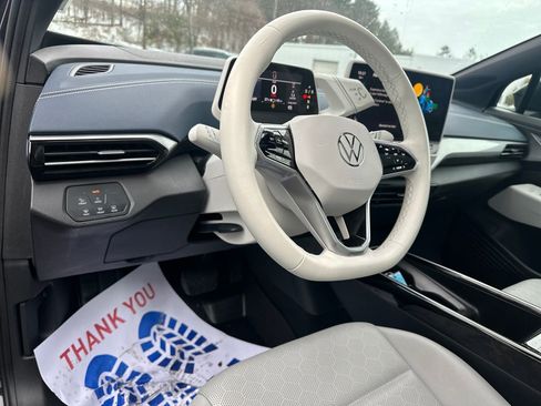 Used 2023 Volkswagen ID.4 Pro S image 6