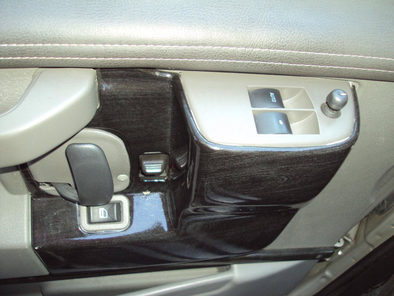 Used 2023 Chevrolet Express 2500 Extended RWD image 20