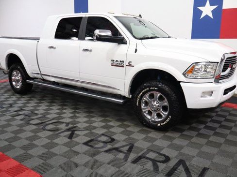 Used 2017 RAM 2500 Limited AWD/4WD image 16