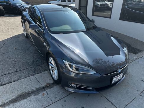 Used 2017 Tesla Model S 75D image 12