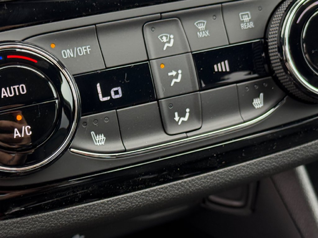 New 2026 Buick Envista Sport Touring w/ Convenience I Package FWD image 27