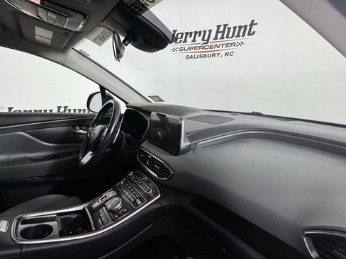 Used 2023 Hyundai Santa Fe SEL image 33