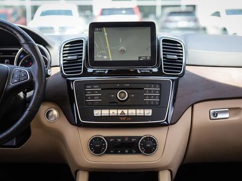 Used 2017 Mercedes-Benz GLE 43 AMG 4MATIC Coupe image 29