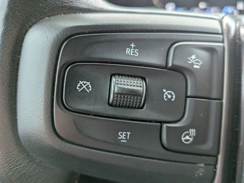 Used 2022 GMC Sierra 1500 AT4 w/ AT4 Premium Package image 14