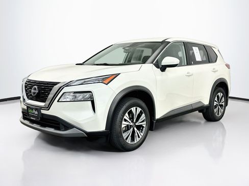 Used 2023 Nissan Rogue SV AWD/4WD image 3