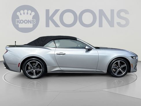 Used 2024 Ford Mustang Premium RWD image 8