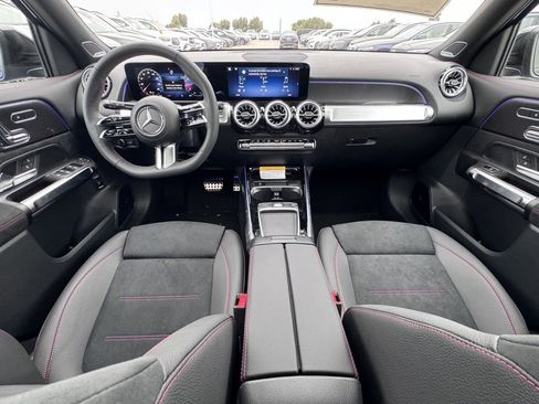 Used 2024 Mercedes-Benz GLB 250 image 28