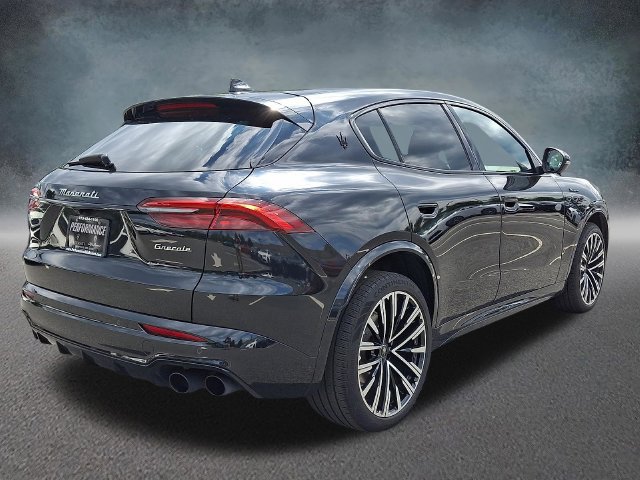 Used 2025 Maserati Grecale Modena AWD/4WD image 4