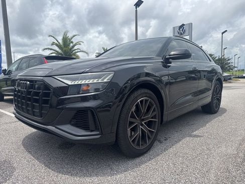 Used 2021 Audi SQ8 Prestige AWD/4WD image 2