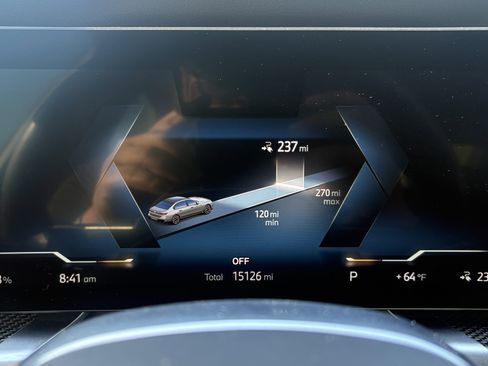 Certified 2023 BMW i7 xDrive60 w/ Executive Package 2 AWD/4WD image 22