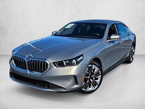 New 2026 BMW 530i w/ Premium Package RWD image 1