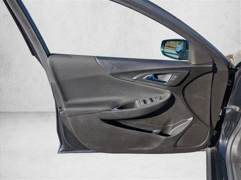 Used 2024 Chevrolet Malibu LT w/ Midnight Edition image 21