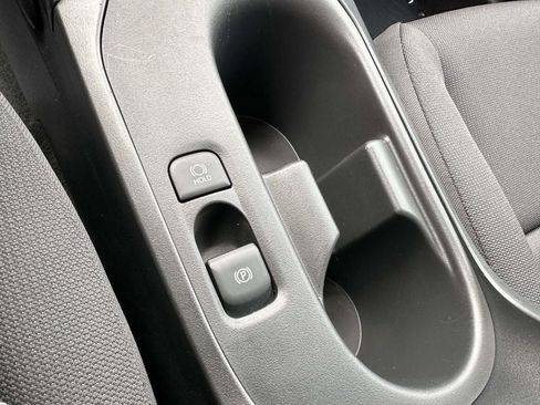 Used 2024 Toyota Corolla LE FWD image 22