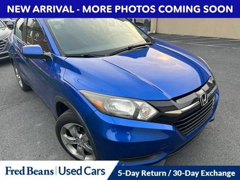 Used 2018 Honda HR-V LX image 15