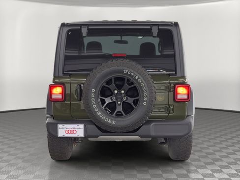 Used 2022 Jeep Wrangler Willys image 10