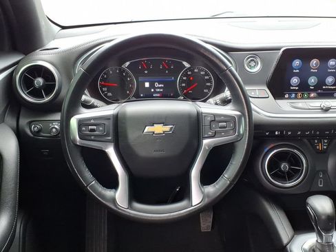 Used 2020 Chevrolet Blazer LT w/ Sound & Technology Package FWD image 12