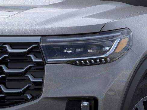 New 2026 Ford Explorer Platinum image 18
