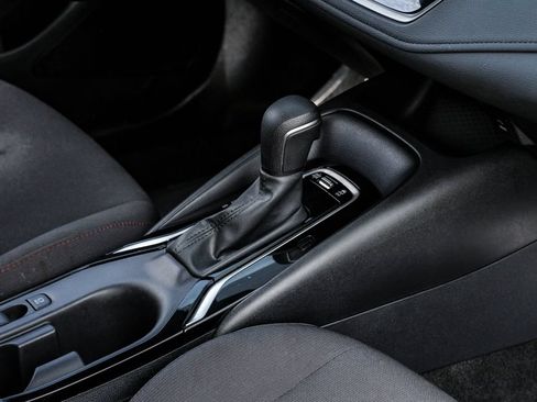 Used 2024 Toyota Corolla SE FWD image 25