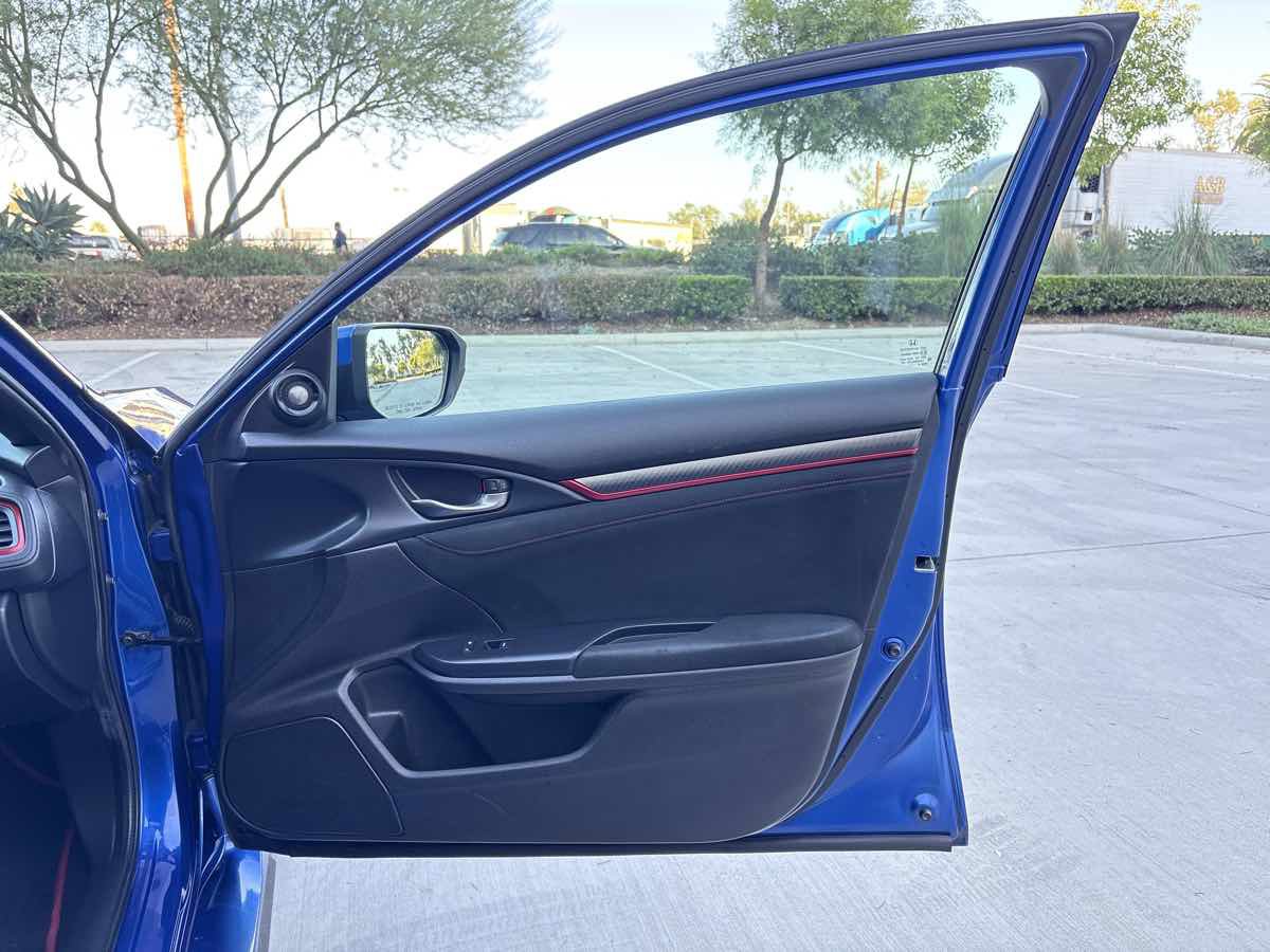 Used 2019 Honda Civic Type R image 16