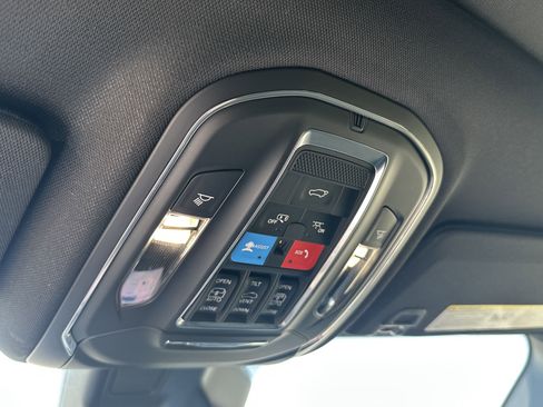 New 2025 Jeep Grand Cherokee L Limited w/ Luxury Tech Group II image 21