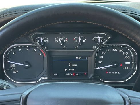 Used 2021 GMC Sierra 1500 AT4 w/ Driver Alert Package I AWD/4WD image 15