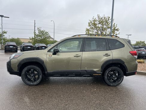 Used 2024 Subaru Forester Wilderness AWD/4WD image 13