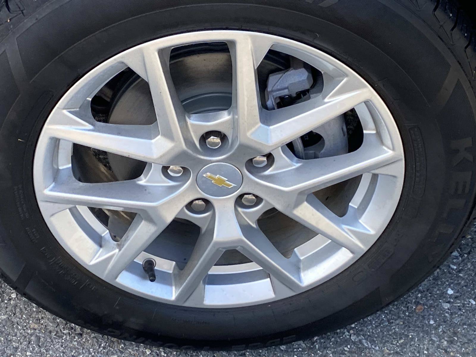 Used 2022 Chevrolet Equinox LS AWD/4WD image 25