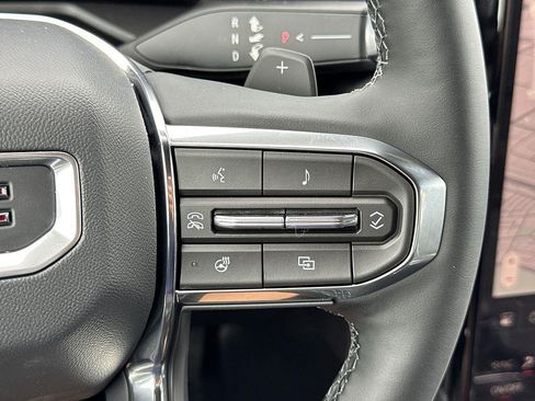 New 2026 GMC Acadia Elevation FWD image 10