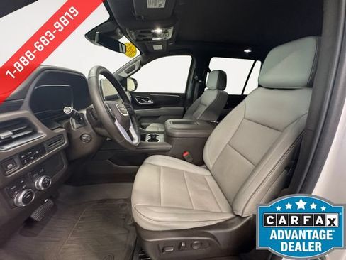 Certified 2023 GMC Yukon SLT w/ SLT Premium Package AWD/4WD image 8
