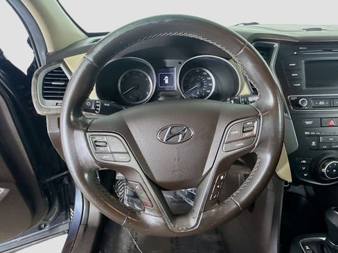 Used 2018 Hyundai Santa Fe Sport image 13