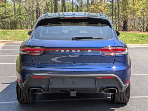Certified 2025 Porsche Macan w/ Premium Package Plus AWD/4WD image 28