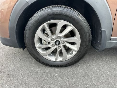 Used 2016 Hyundai Tucson SE w/ Option Group 02 image 12