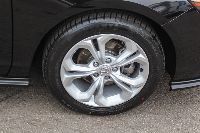 Used 2024 Honda Accord LX image 12