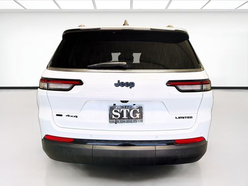 Used 2023 Jeep Grand Cherokee L Limited AWD/4WD image 5
