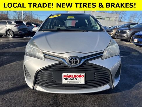 Used 2016 Toyota Yaris L image 2