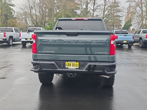 Used 2026 Chevrolet Silverado 1500 Custom Trail Boss AWD/4WD image 8